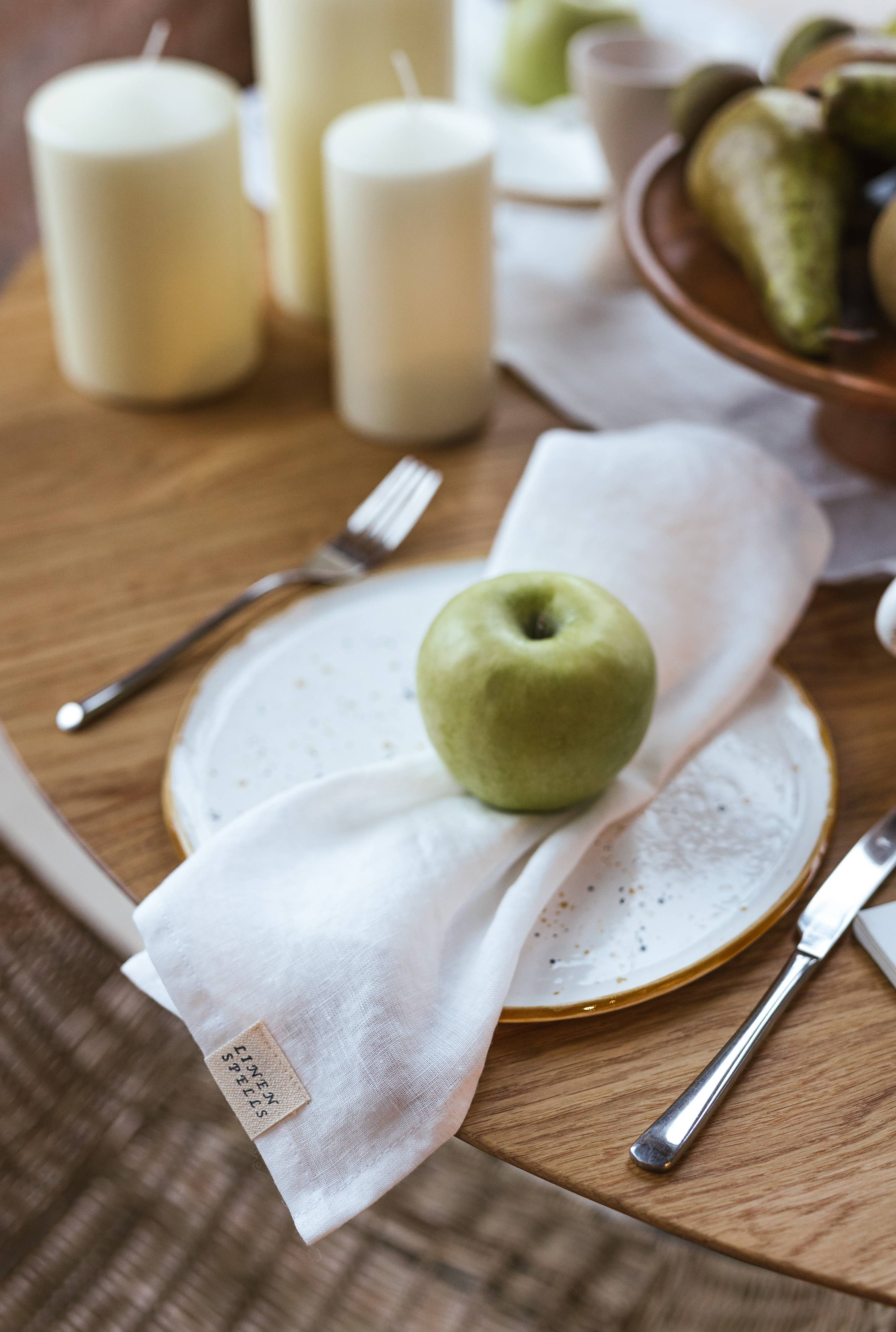 White Linen Napkin Set of 4: 20x20" / 50x50 cm