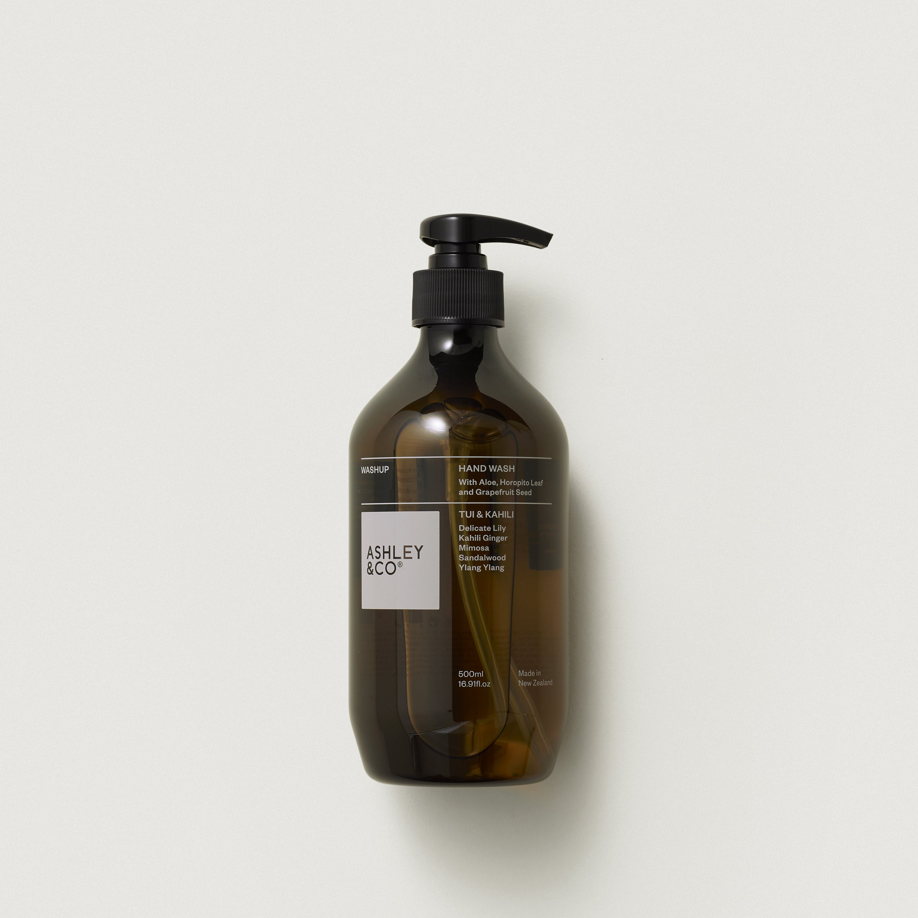 Washup – Tui & Kahili